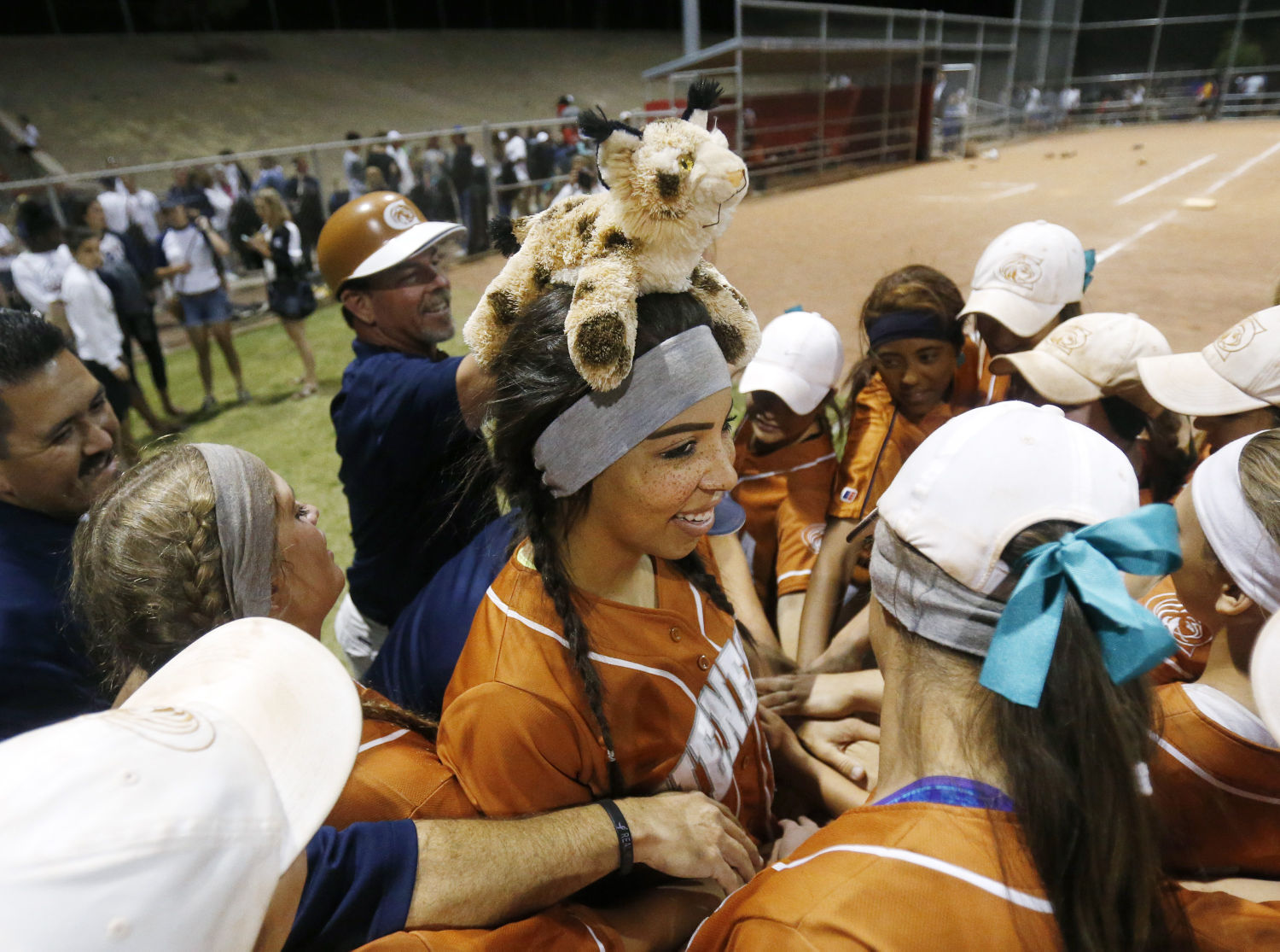 Salpointe vs. Cienega playoff softball